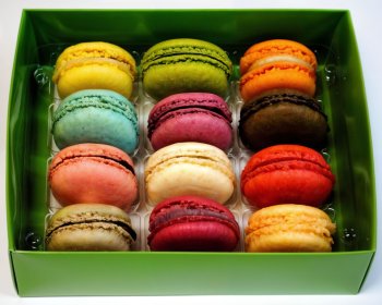 Торт &laquo;MACARONS&raquo;
